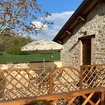 Domus Laetitiae Santa Croce Çiftlik konaklama *