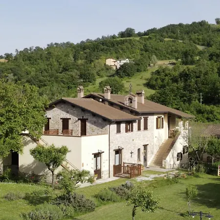 Domus Laetitiae Santa Croce Farm stay Gualdo Tadino